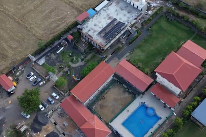 Nicolas Farm & Resort