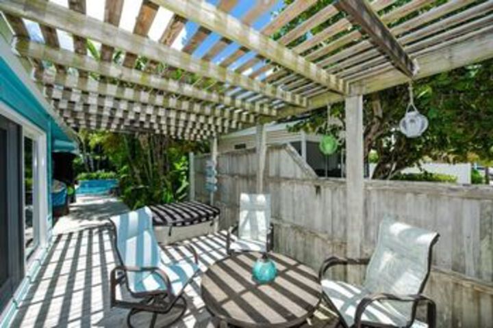 Terrace/Patio 26 of 27