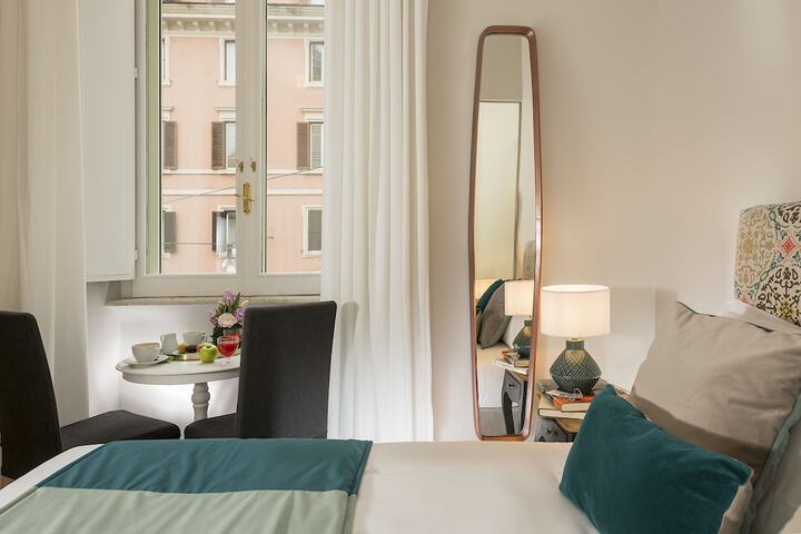 Room 53 of 67