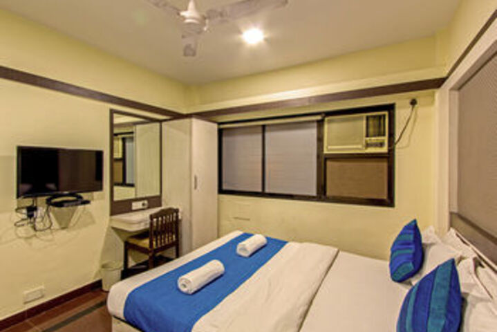 Room 3 of 18