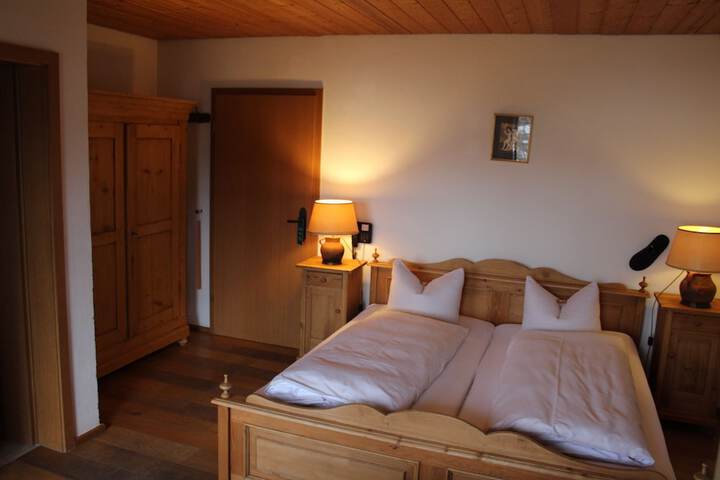 Room 7 of 46