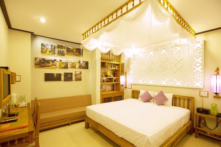Room 13 of 57