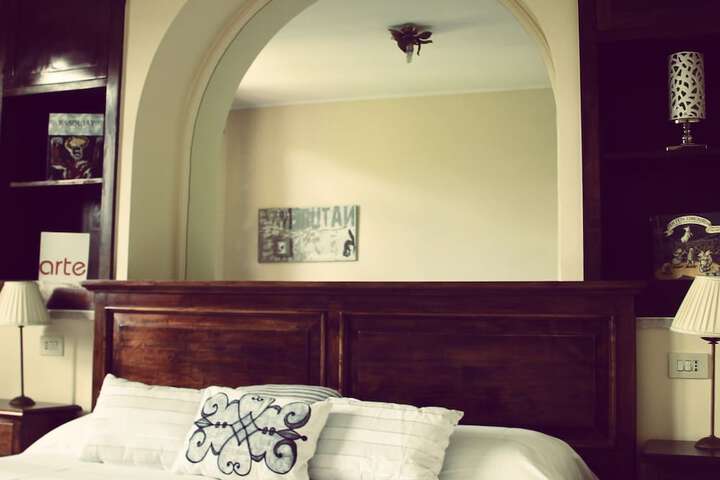 Room 10 of 72