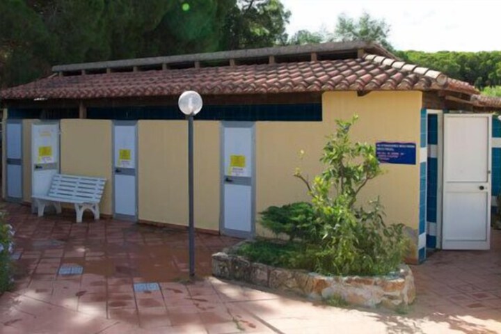 Hotel 18 of 27