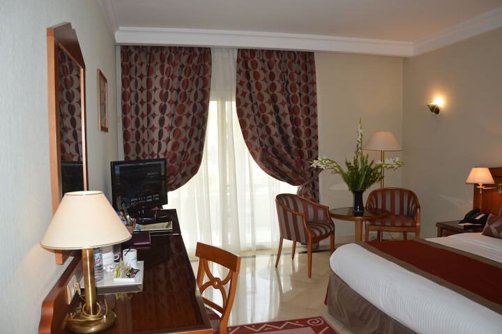 Room 8 of 78