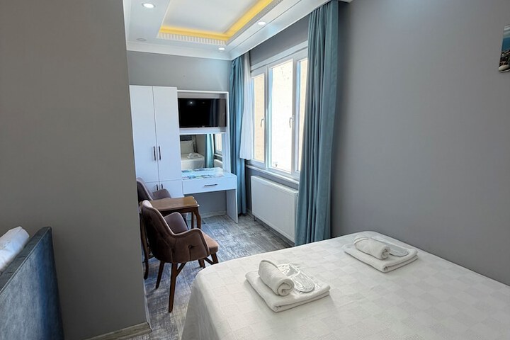 Room 40 of 105