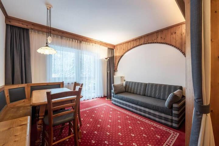 Room 44 of 94