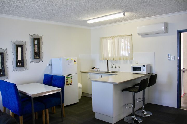 Room 6 of 53
