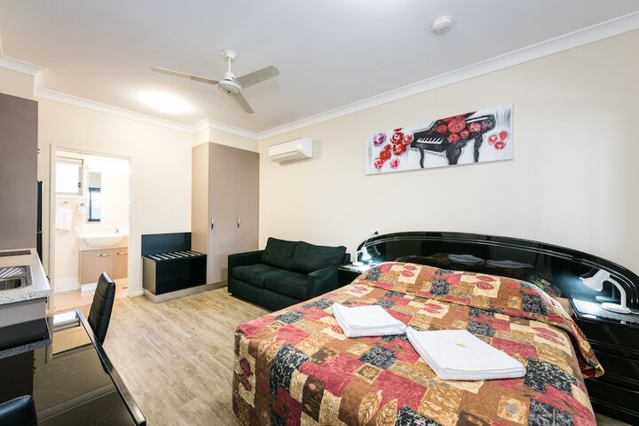 Room 14 of 61