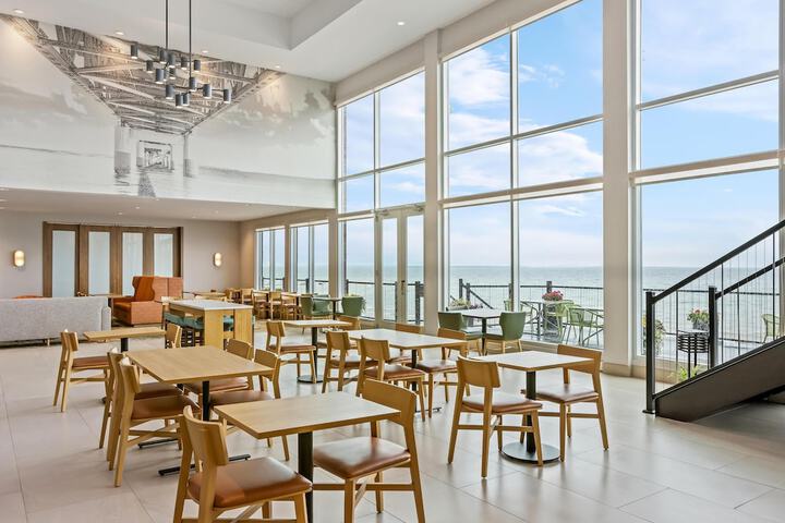 Breakfast/Coffee Service 39 of 65