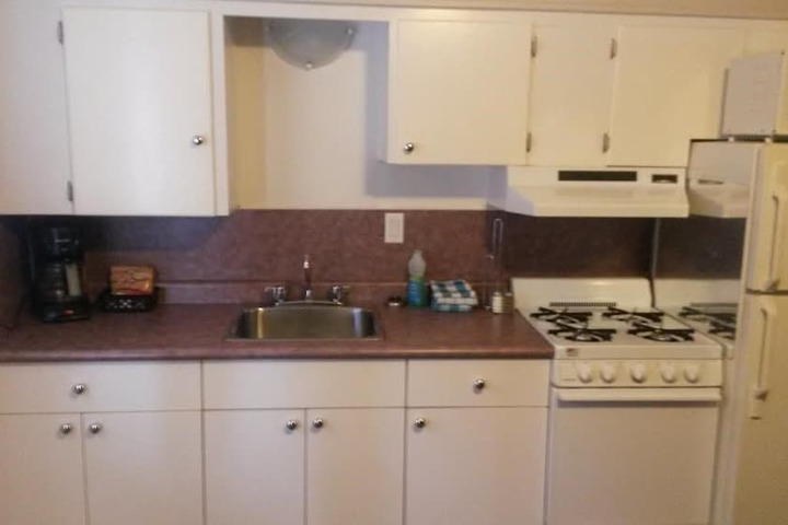 Room 10 of 33