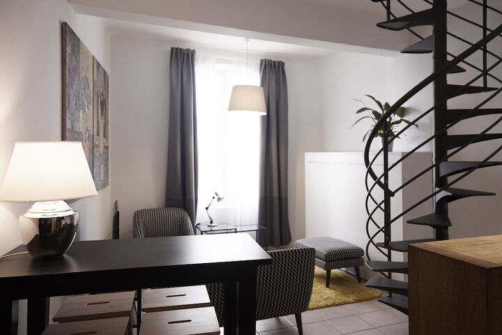 Room 47 of 63