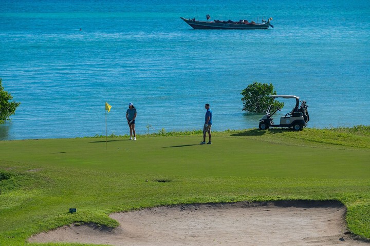 Golf 76 of 163