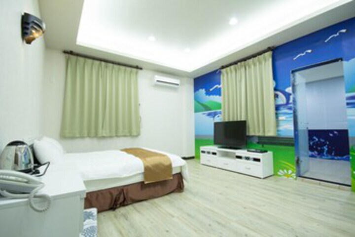Room 20 of 39