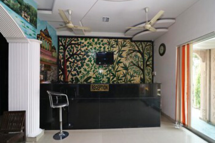 Hotel Interior 8 of 23