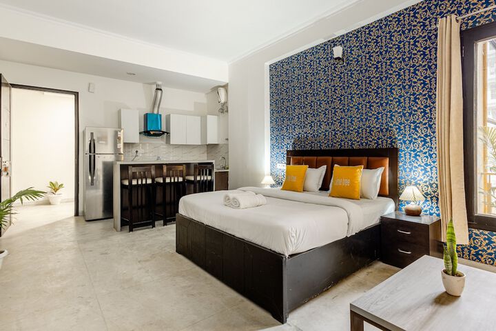 Room 8 of 29