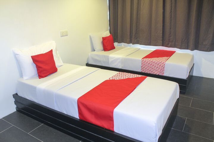 Room 44 of 63