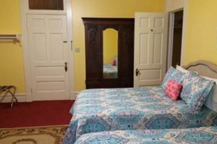 Room 14 of 49