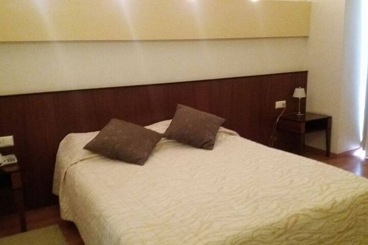 Room 4 of 21