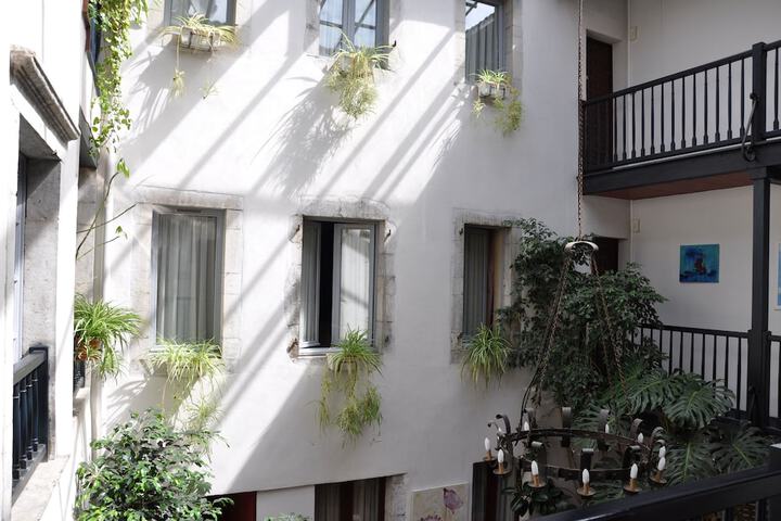 The Originals City Hôtel La Reine Jeanne, Orthez (Inter-Hotel) in Orthez