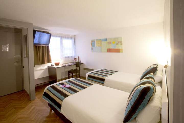 Room 5 of 54