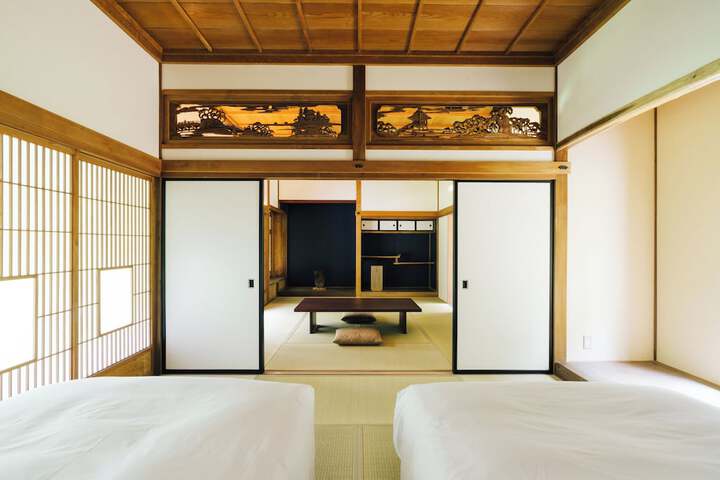 Room 8 of 34