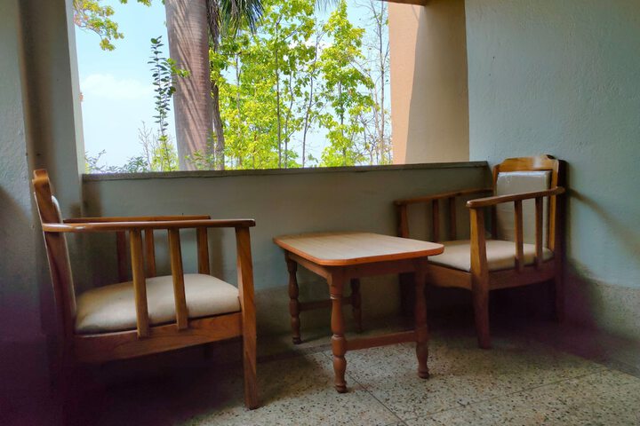 Room 12 of 86
