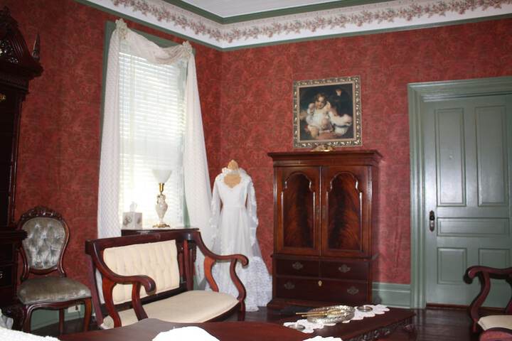 Room 14 of 52
