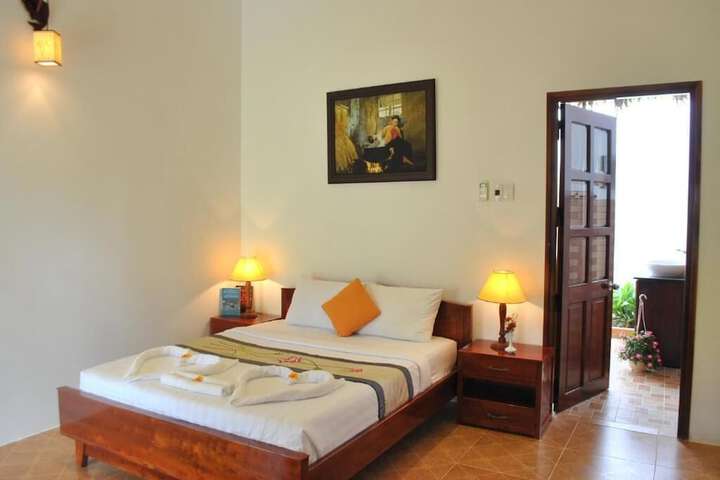 Room 15 of 109