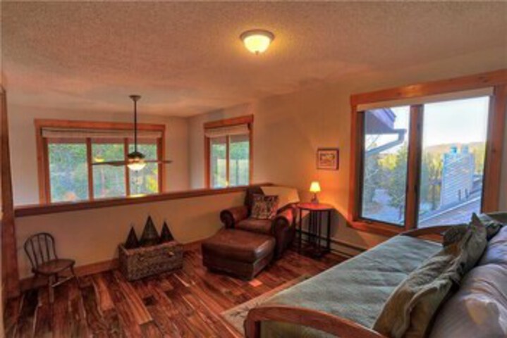 756 Broken Lance Dr in Breckenridge, CO