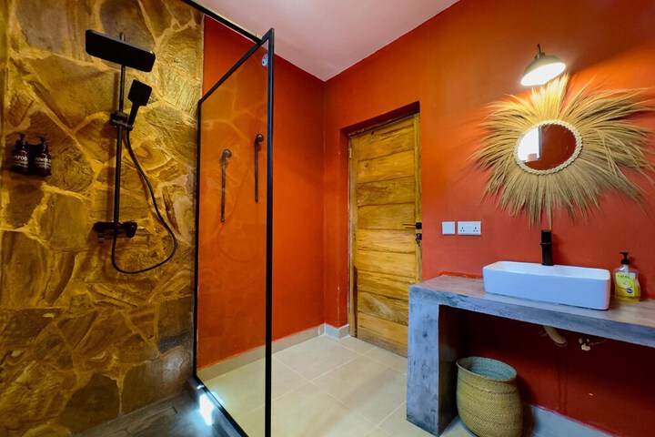 Room 26 of 59