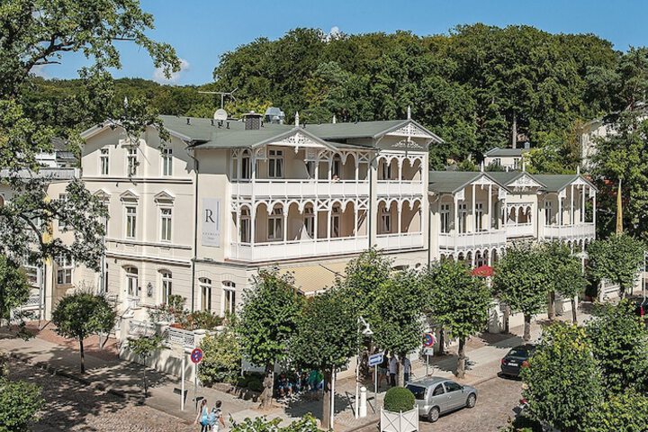 ROEWERS Privathotel &  Spa in Sellin