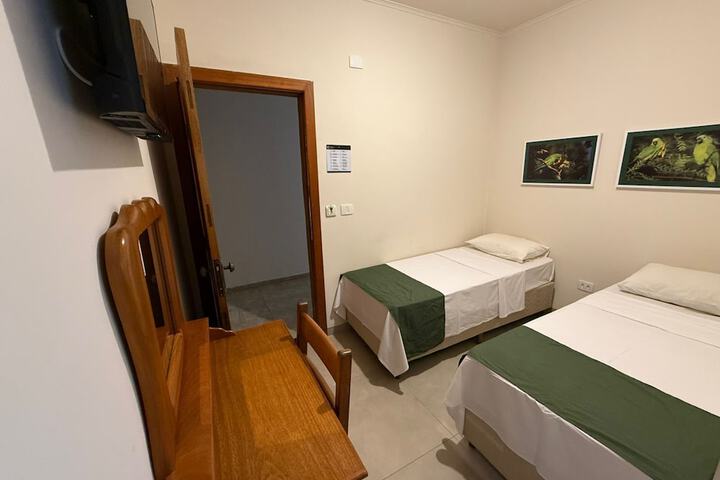 Room 8 of 22