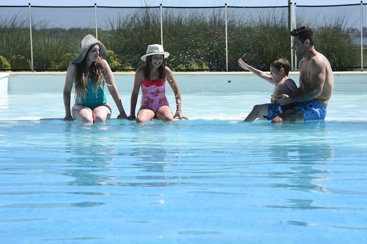 Pool 15 of 45