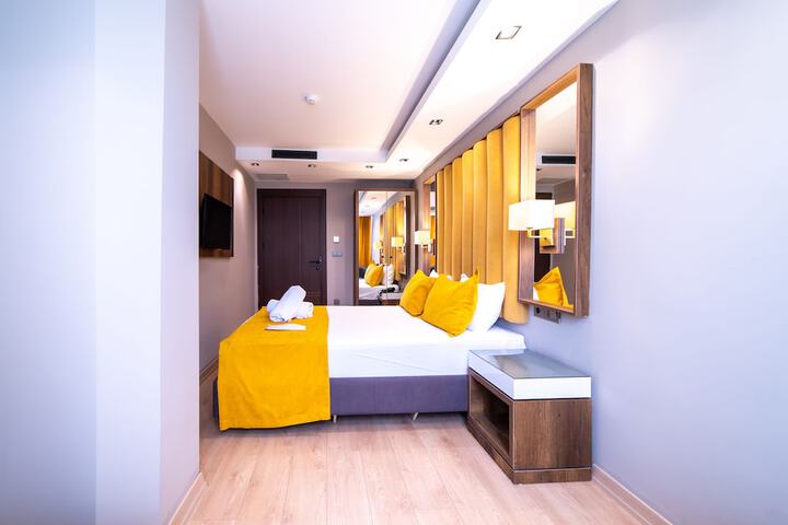 Room 29 of 100