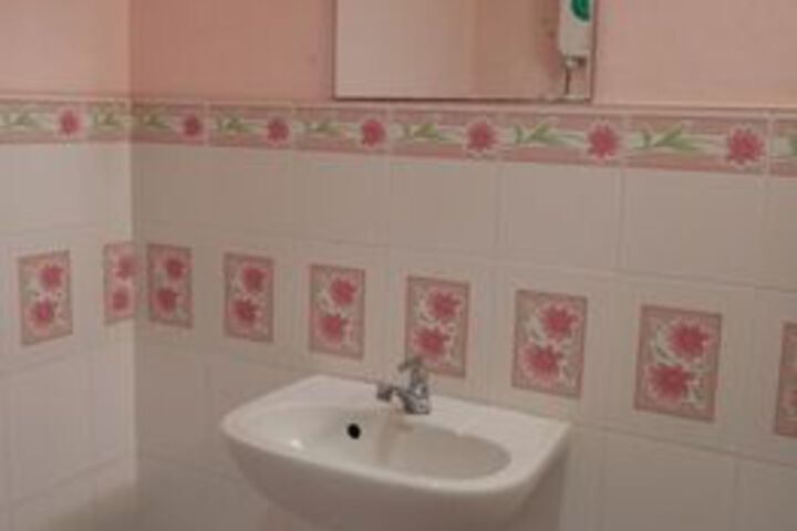 Room 5 of 20