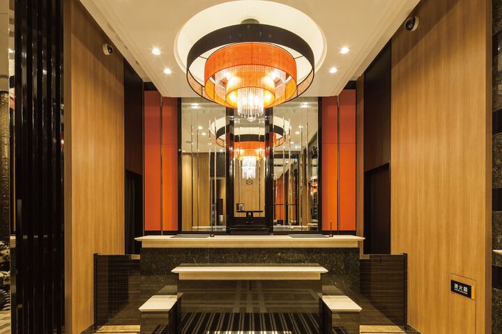 Hotel Interior 7 of 85