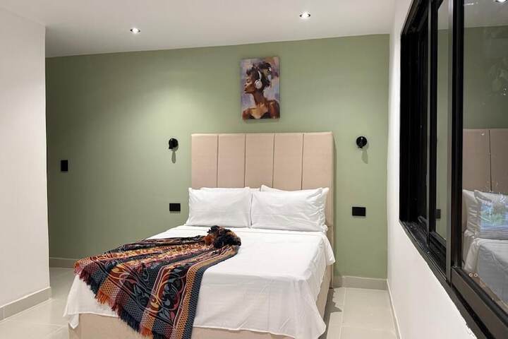 Room 5 of 22