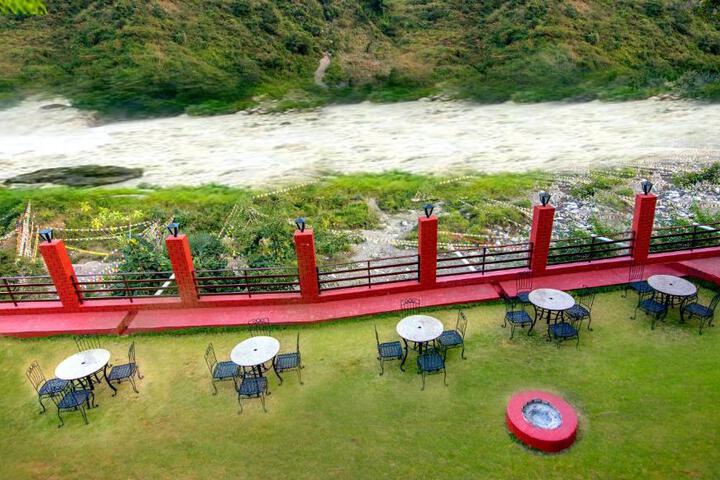 Sahastradhara RiverResort