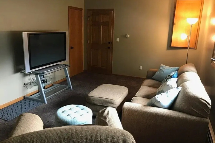 Room 3 of 15