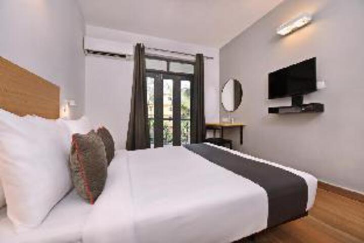 Room 3 of 14