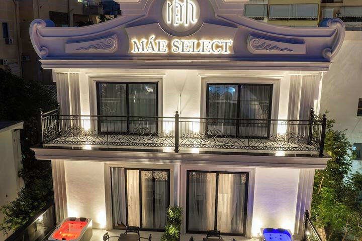 Mae Select Hotel