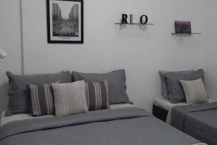 Room 3 of 11
