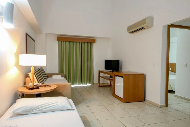Room 4 of 22
