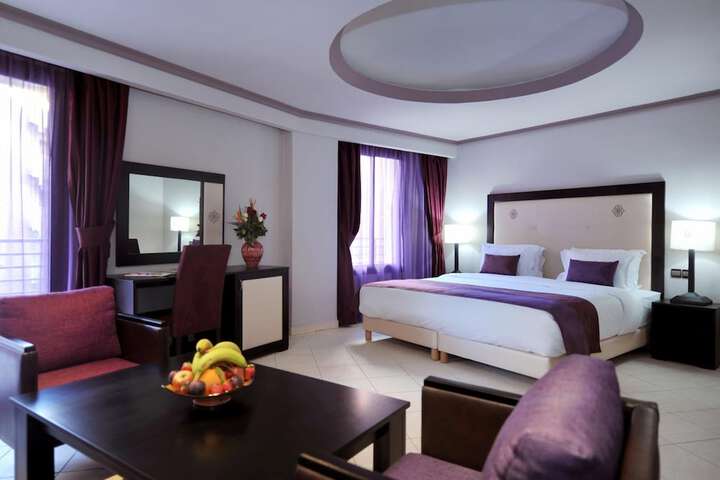 Room 19 of 37