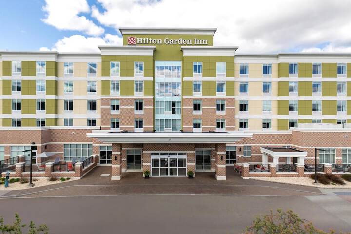 Hotel 68 of 79