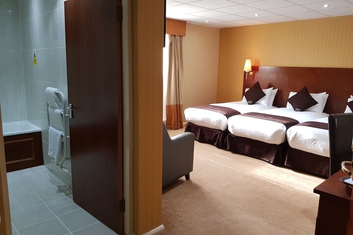 Room 21 of 54