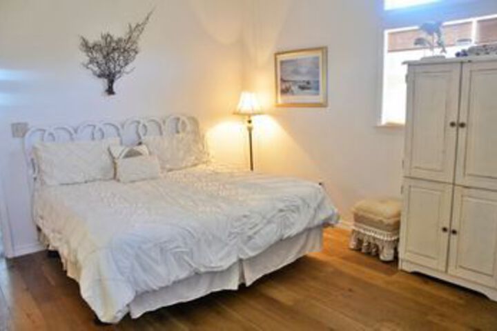 Room 20 of 42