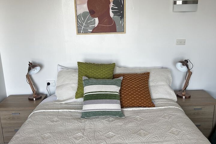 Room 12 of 26
