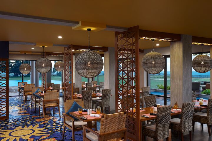Dining 94 of 132